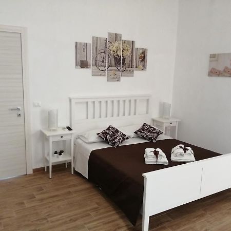 Casa Pasubio Apartment Сиракуза Екстериор снимка