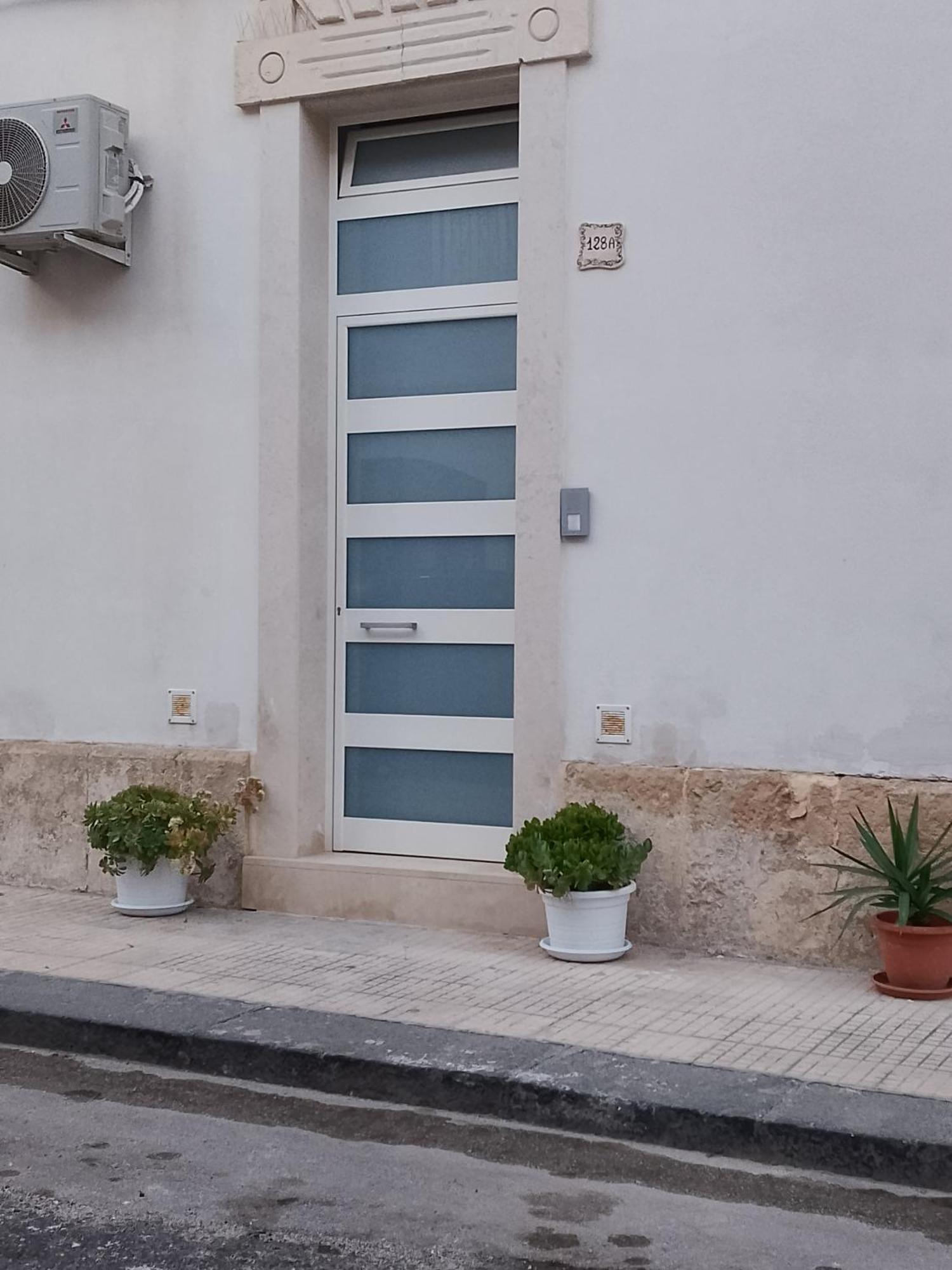 Casa Pasubio Apartment Сиракуза Стая снимка